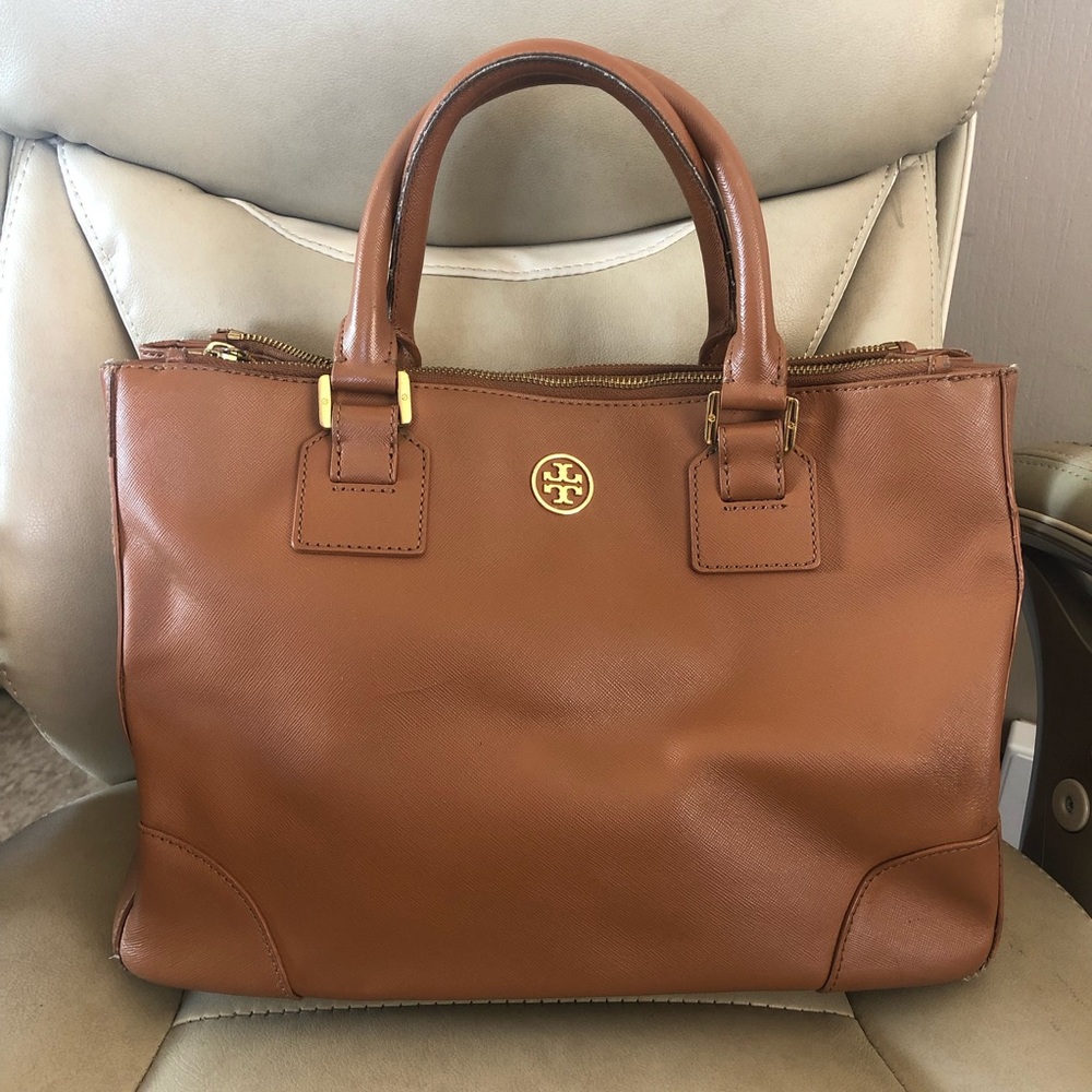 ☀️🌵Tory Burch Robinson 3 Compartment Cognac🌵☀️